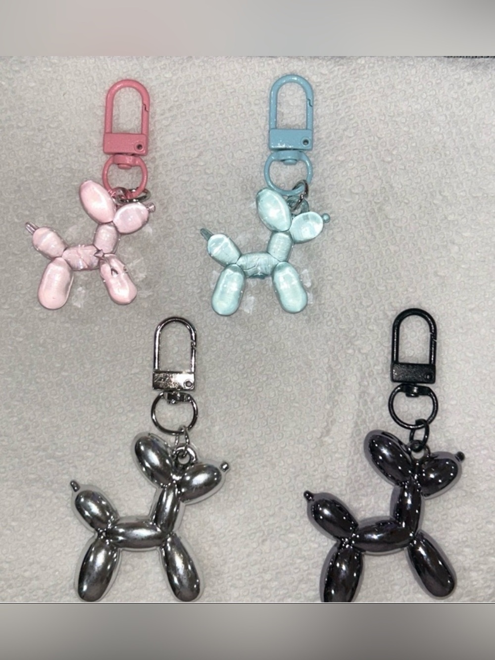 Balloon Dog Keychain Charm - Pink, Blue, Silver or Gunmetal Silver. CHOOSE 1️⃣.